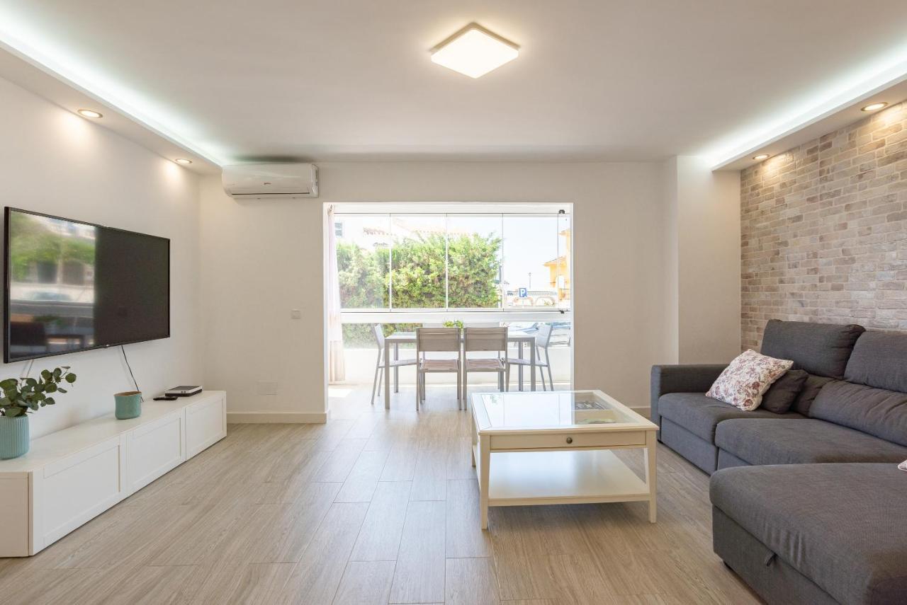 Atalaya Beach By Ele Apartments Rincón de la Victoria Екстериор снимка